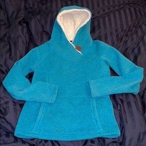 Koppen women’s fleece pullover hoodie